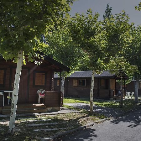 Camping&Bungalows Ligüerre de Cinca Exterior foto