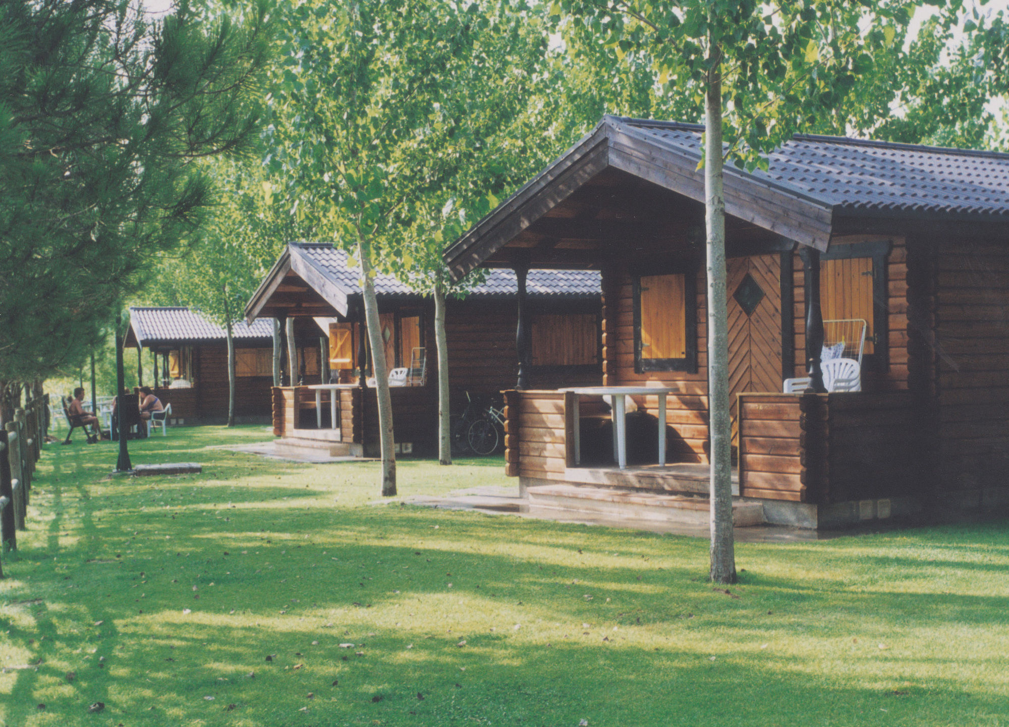 Camping&Bungalows Ligüerre de Cinca Exterior foto
